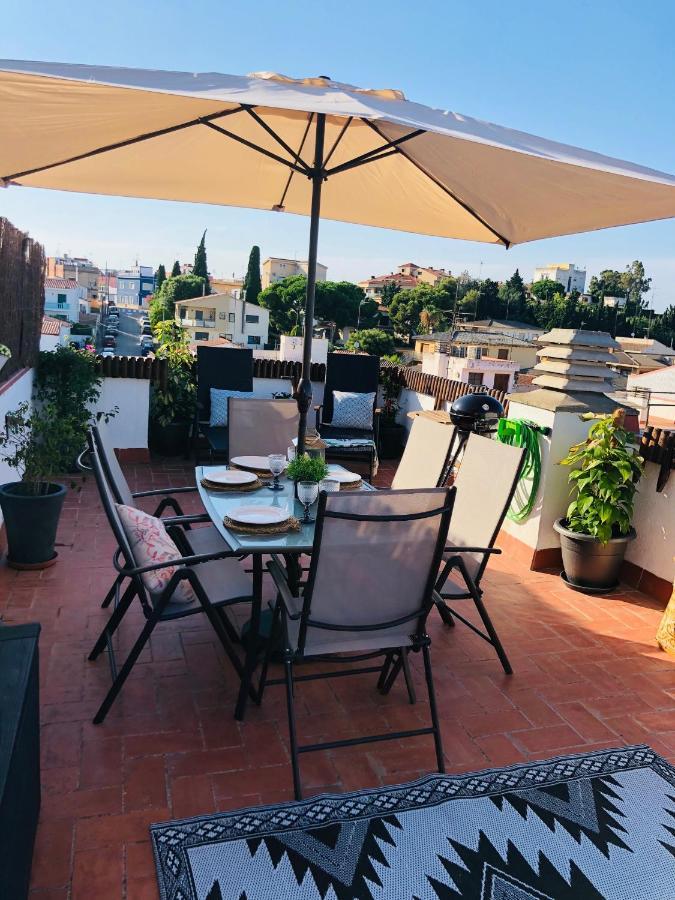 Apartamento Con Terraza Y Piscina En Мальграт-де-Мар Экстерьер фото