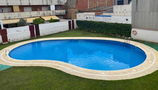 Apartamento Con Terraza Y Piscina En Мальграт-де-Мар Экстерьер фото