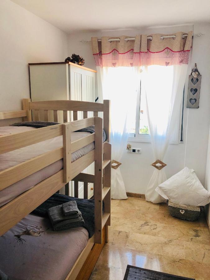 Apartamento Con Terraza Y Piscina En Мальграт-де-Мар Экстерьер фото